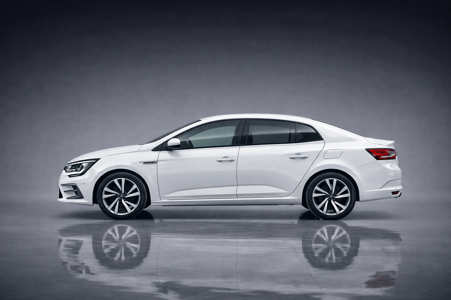 2025 Renault Megane - Aydın rent a car için otomatik sedan araç